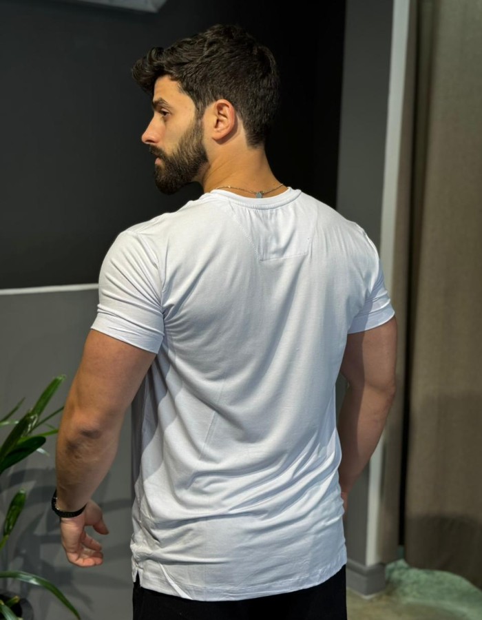 Produto t-shirt-tech-branca 0