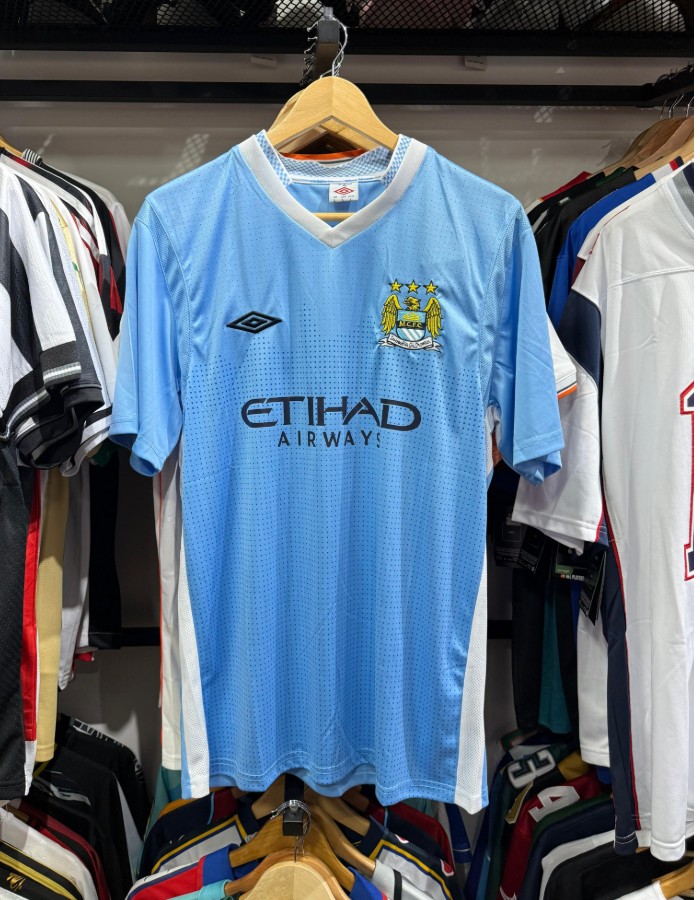 MANCHESTER CITY 11/12