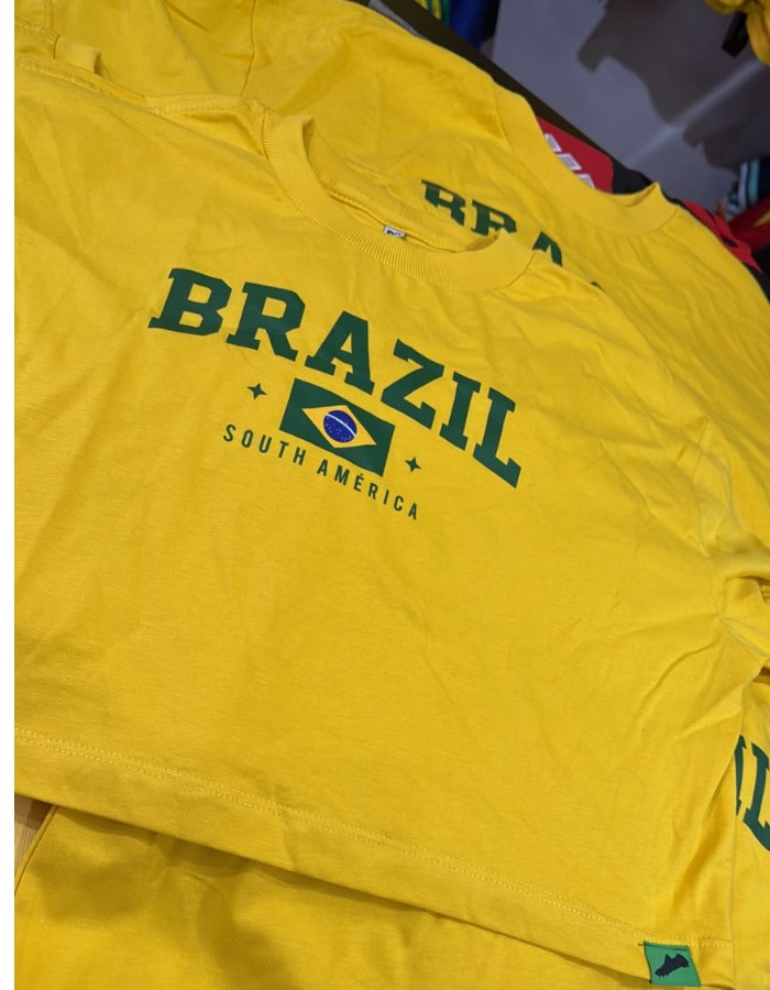 CROPPED BRASIL CHUTEIRA PRETA