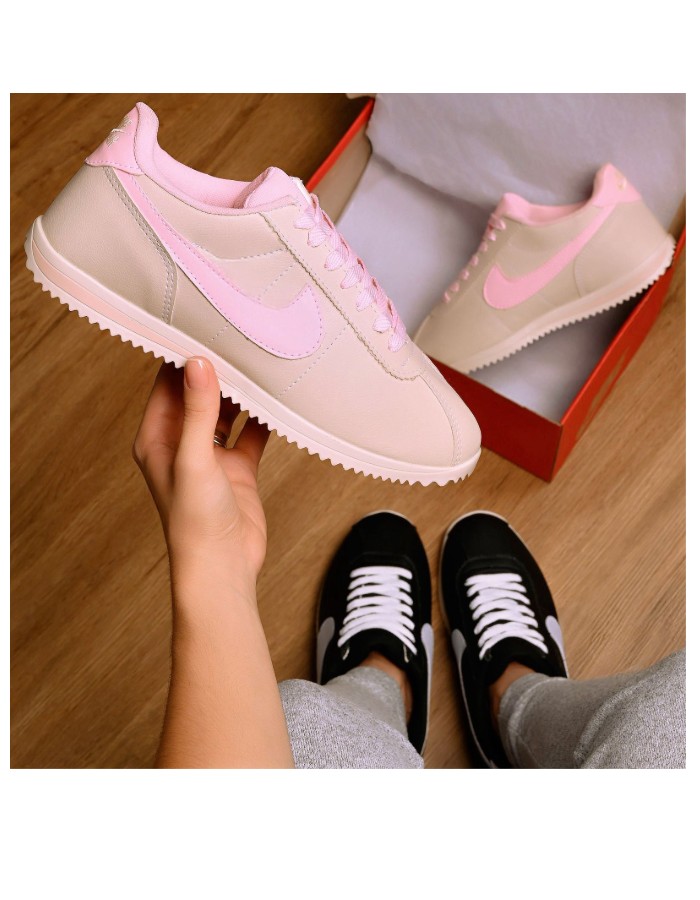 NIKE TRATORADO